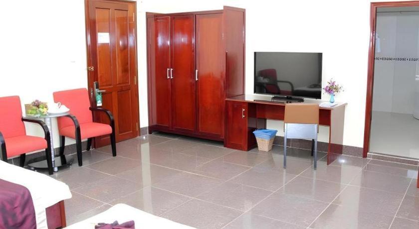 Khách sạn Trần Vinh Bac Lieu Ngoại thất bức ảnh