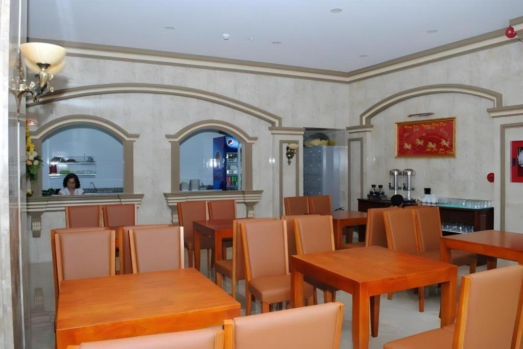 Khách sạn Trần Vinh Bac Lieu Ngoại thất bức ảnh